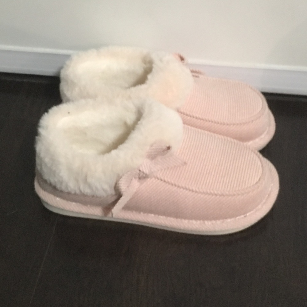 Slippers - Picture 5 of 6
